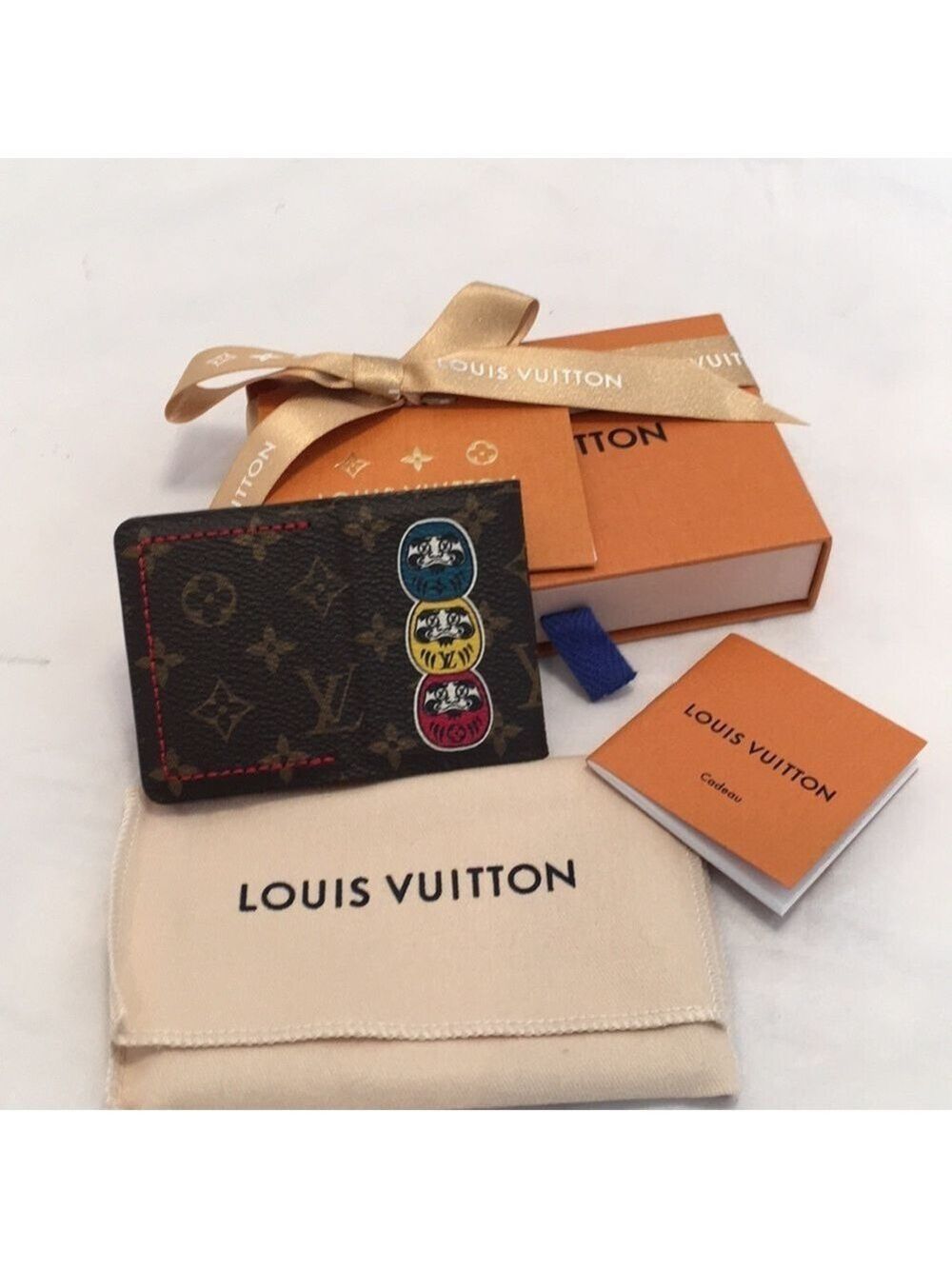 AUTHENTIC Louis Vuitton Kabuki mirror - Picture 2 of 7